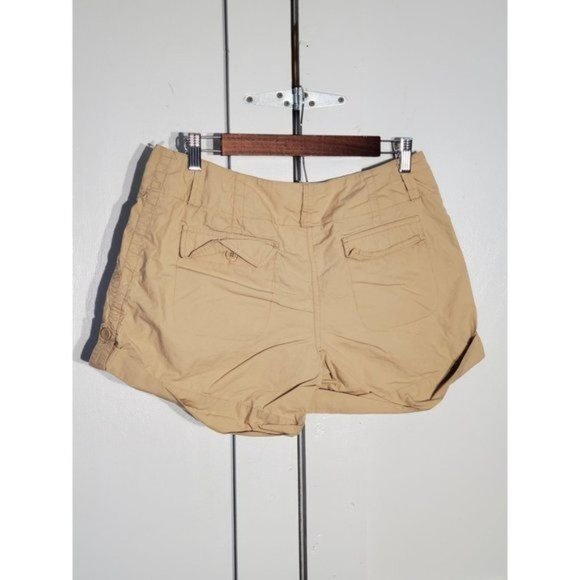 NEW YORK & CO KAKHI COTTON INSEAM 4" SIZE 8 - Picture 4 of 5